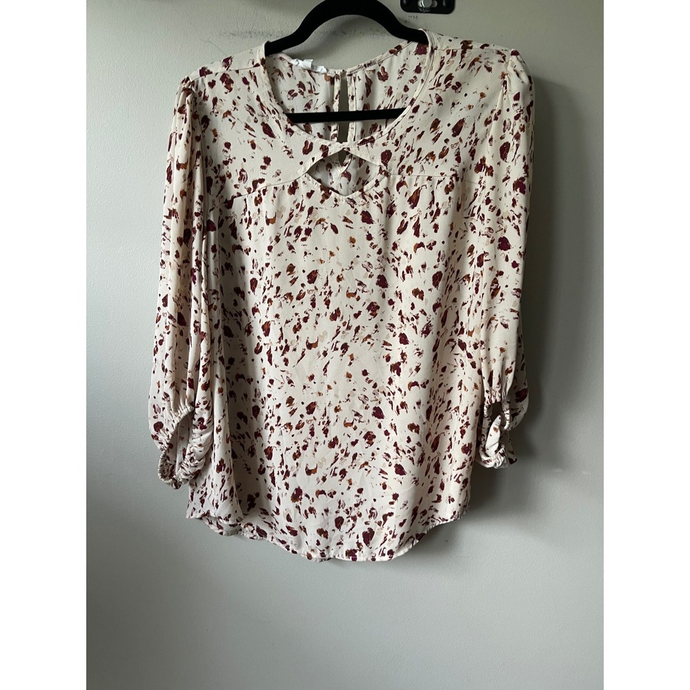 Maurices Cream Burgundy Abstract Print Cutout Neck work casual business comfort